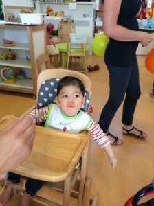 2014-09-04 Sylvain eet op de creche1