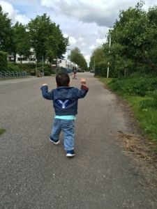 2015-05-25 Kids even fietsen en lopen1