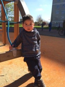 2016-04-20 Kids spelen in de speeltuin1