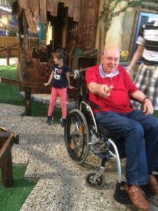 2016-06-01 Chloe op vakantie met opa en oma103