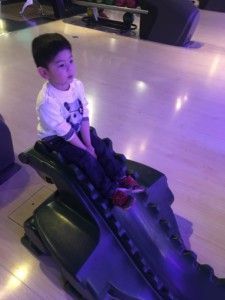 2016-12-11-kids-bowlen-met-papa-en-mama11