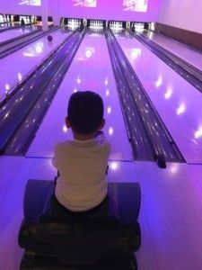 2016-12-11-kids-bowlen-met-papa-en-mama12